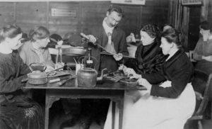 Scaynes Hill WI tinkering c.1917