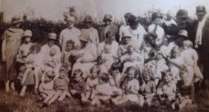 Scaynes Hill mothers & children c.1925-6