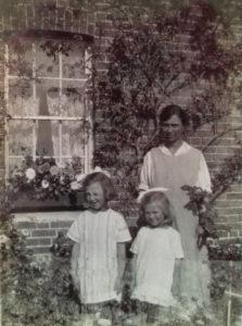 Addie, Jean & Peggy Gower outside 5 Beaconsfield Cottages in about 1926